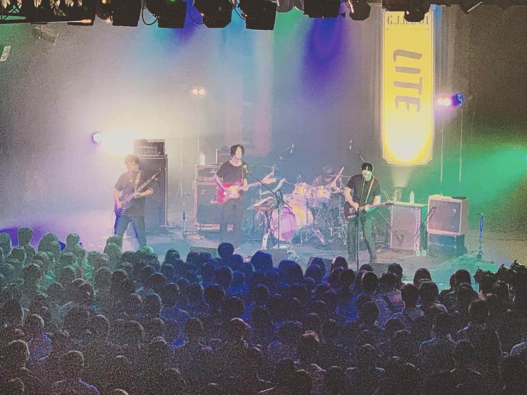 のインスタグラム：「G.J.R.C Tourありがとうございました！次は5/14、🇮🇪のThe Redneck Manifestoと共に名古屋に行きます！宜しくー！テナー、バンアパ兄さん達、今日の大阪も楽しんでー！」
