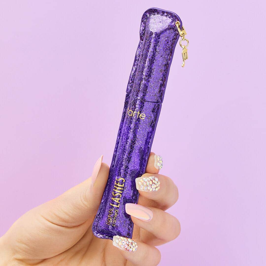 Tarte Cosmeticsさんのインスタグラム写真 - (Tarte CosmeticsInstagram)「#Aries tartelettes, where you at?! Drop your sign below! ♈ We're talkin' ALL things horoscopes on tarte.com! ♉️♊️♎️ TAP the link in bio to check it out! #crueltyfree #rethinknatural #naturalartistry #veganbeauty」4月6日 10時42分 - tartecosmetics