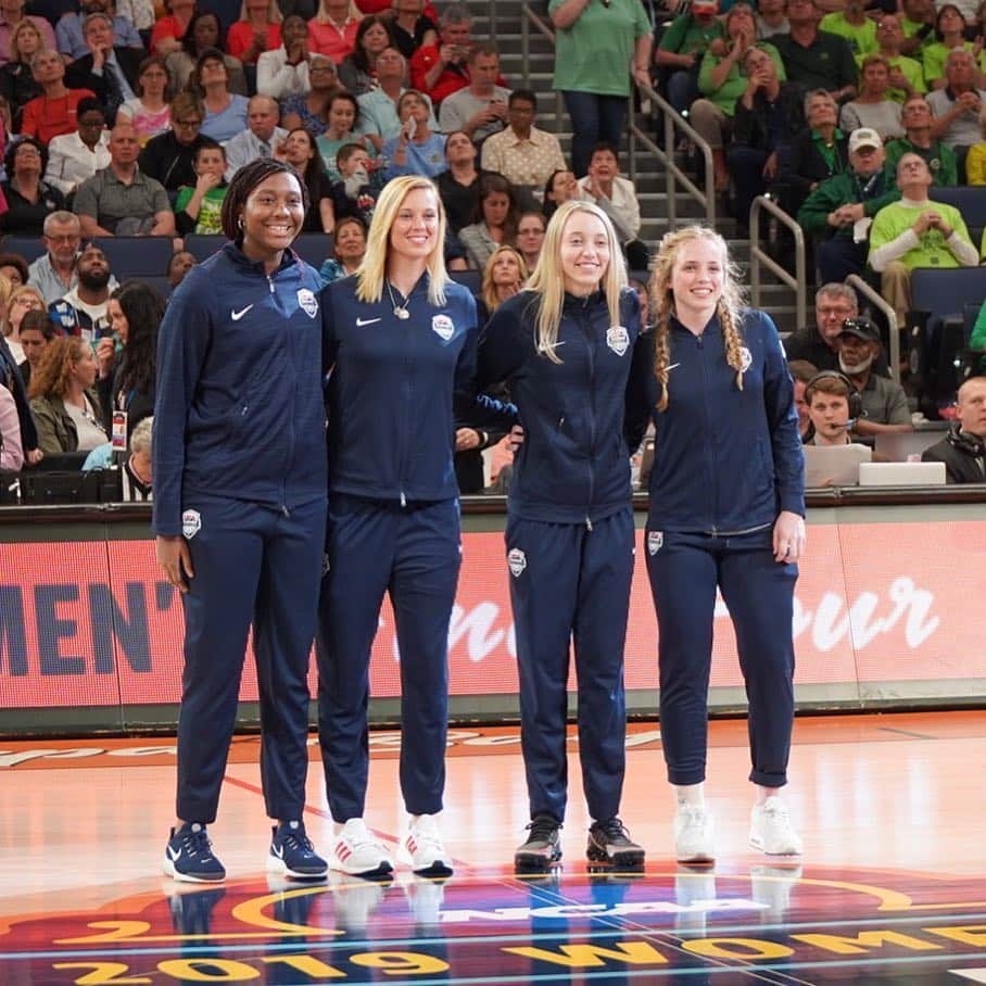USA Basketballさんのインスタグラム写真 - (USA BasketballInstagram)「👊🏼 The gold medal-winning 2018 U.S. Youth Olympic Games Team was recognized this evening at the @NCAA Women’s Final Four 👏🏼」4月6日 11時56分 - usabasketball