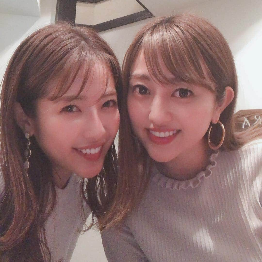 菊地亜美さんのインスタグラム写真 - (菊地亜美Instagram)「・ 昨日は久美子と美味しいご飯でパワーチャージ😊🥢 今日も頑張ろう❤︎ 今日はオールスター感謝祭です☺︎ いっぱいクイズ当てて沢山賞金getするぞー💰 #毎回言ってるけどいつも全然当たらない」4月6日 13時20分 - amikikuchi0905