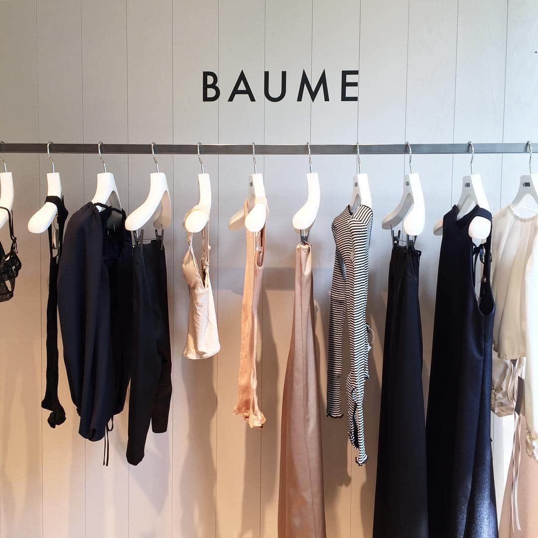 H BEAUTY&YOUTHさんのインスタグラム写真 - (H BEAUTY&YOUTHInstagram)「From today, we are holding ＜BAUME＞ NEW COLLECTION. Looking forward to seeing you. 今シーズンデビューしたドメスティックブランド＜BAUME＞の展開をスタートしております。ぜひお越しください。  #H_beautyandyouth @h_beautyandyouth  #BEAUTYANDYOUTH #Unitedarrows #BAUME」4月6日 14時00分 - h_beautyandyouth