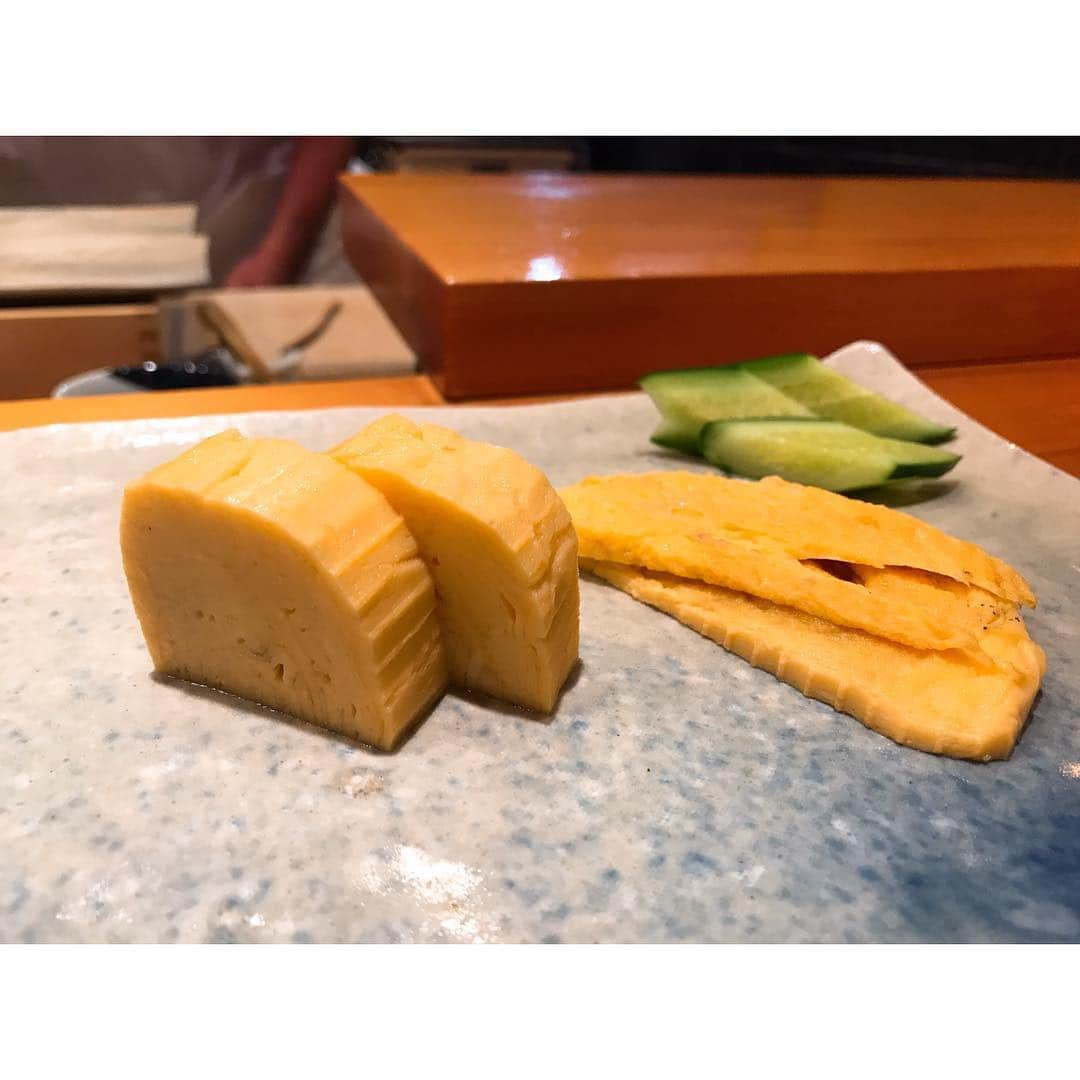 水瀬きいさんのインスタグラム写真 - (水瀬きいInstagram)「⋆* はぁん。らぶいすぎる🥺💓💓💓 . ※シャリは特デカでお願いしてます 食いしん坊すぎてたまごの端くれまでおまけに貰った。 . #おしゅし破産します  #🍣#鮨#天寿し#小倉グルメ#福岡グルメ#北九州グルメ#foodie#foodporn」4月6日 14時12分 - kiiiiiiiiiiiiiiiiiiiii