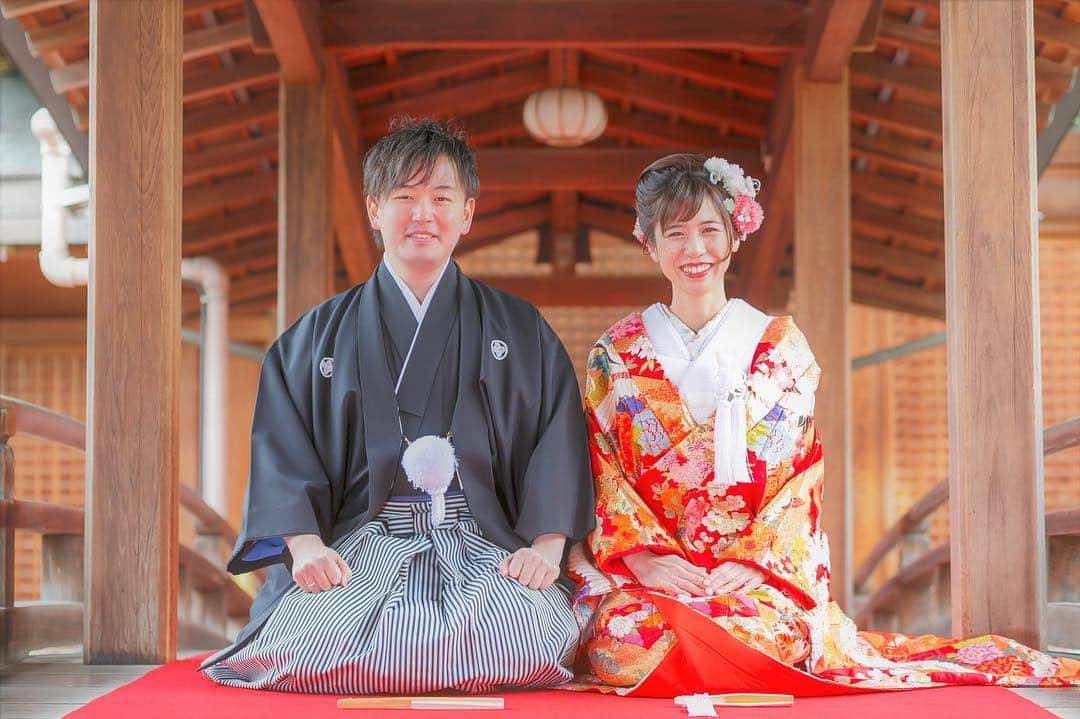 晴レの日｜HARENOHIのインスタグラム：「〜〜本格和装撮影が49,800円から！！〜〜﻿ ﻿ 浅草の魅力を存分に味わえる撮影体験☆﻿ 最高級の和装で他とは違うワンランク上の贅沢☆﻿ メイクもへアセットもHARENOHIにお任せ☆﻿ 和装小物貸出無限大！あなたのわがまま叶えます☆﻿ ﻿ お問い合わせはこちら↓﻿ https://www.photorait.net/studio/201430﻿ ﻿ お電話でもご予約承ります↓﻿ 03-6721-5547﻿ ﻿ ・﻿ ・﻿ ・﻿ ﻿ #湯島天満宮 さんで撮影♪ ﻿ #HARENOHI #晴レの日 #浅草 #asakusa #浅草寺 #sensoji #雷門 #kaminarimon #西参道商店街 #人力車 #jinrikisha #スカイツリー #skytree #結婚式 #wedding #和婚 #前撮り #和装 #和服 #色打掛 #紋付 #カップル #夫婦 #couple #instagood #photooftheday #love #l4l #followｍe」