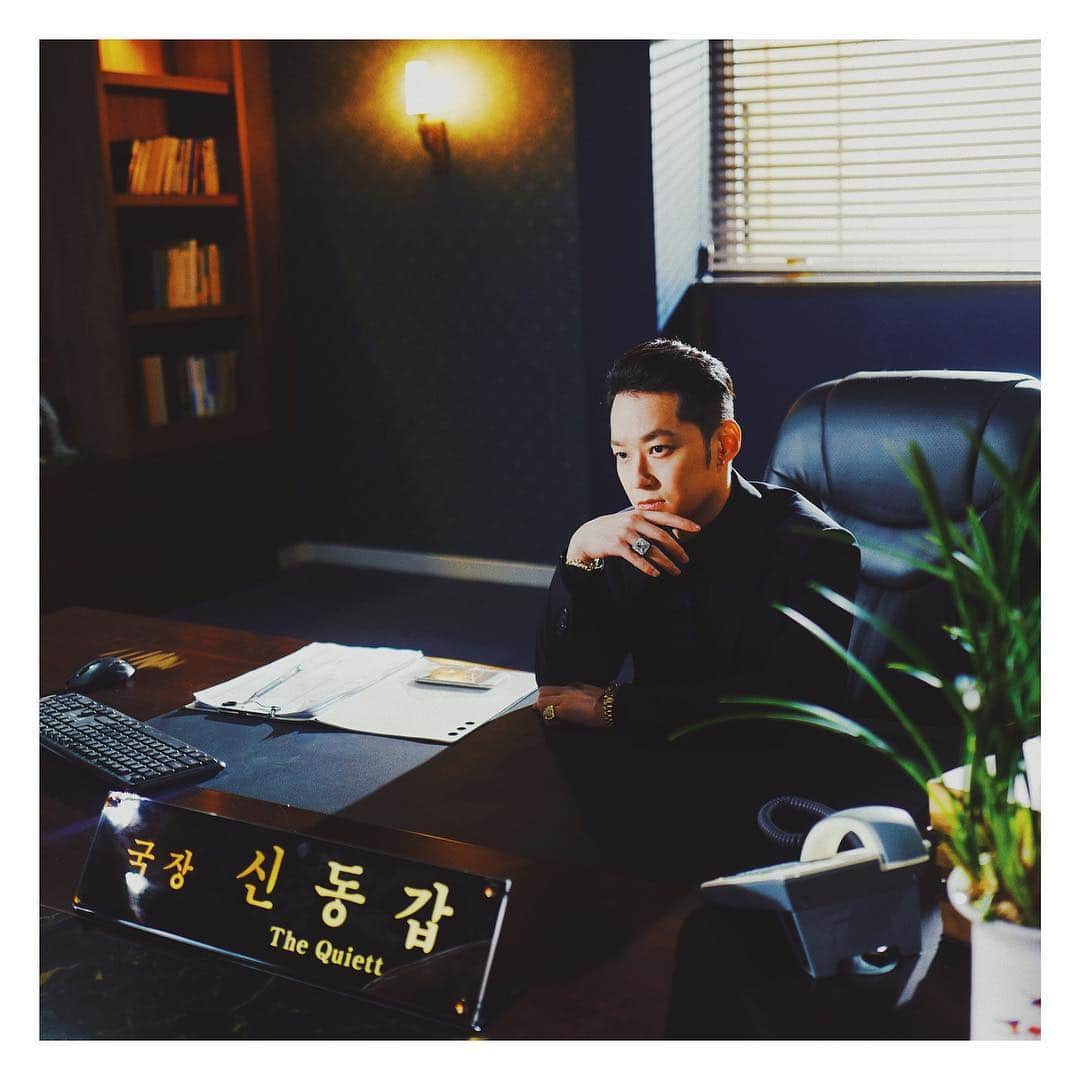 thequiettのインスタグラム：「콰 국장 .. 🔥 #glowforever」