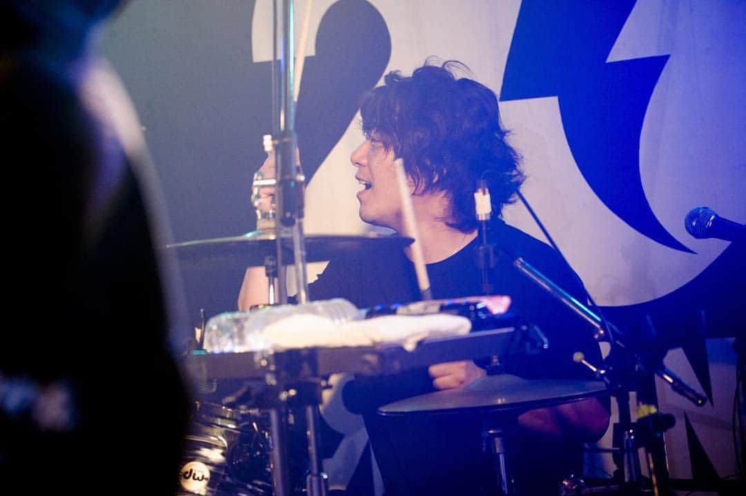 HIROSHIさんのインスタグラム写真 - (HIROSHIInstagram)「20th Anniversary Beginning of the Story  旭川CASINO DRIVE 今日も楽しかったよ。 coldrainありがとう。 一緒に遊んでくれたみんなほんまにありがとう!!!!!! photo by @ninjajon  #ROTTENGRAFFTY #coldrain」4月7日 1時52分 - hirorinq