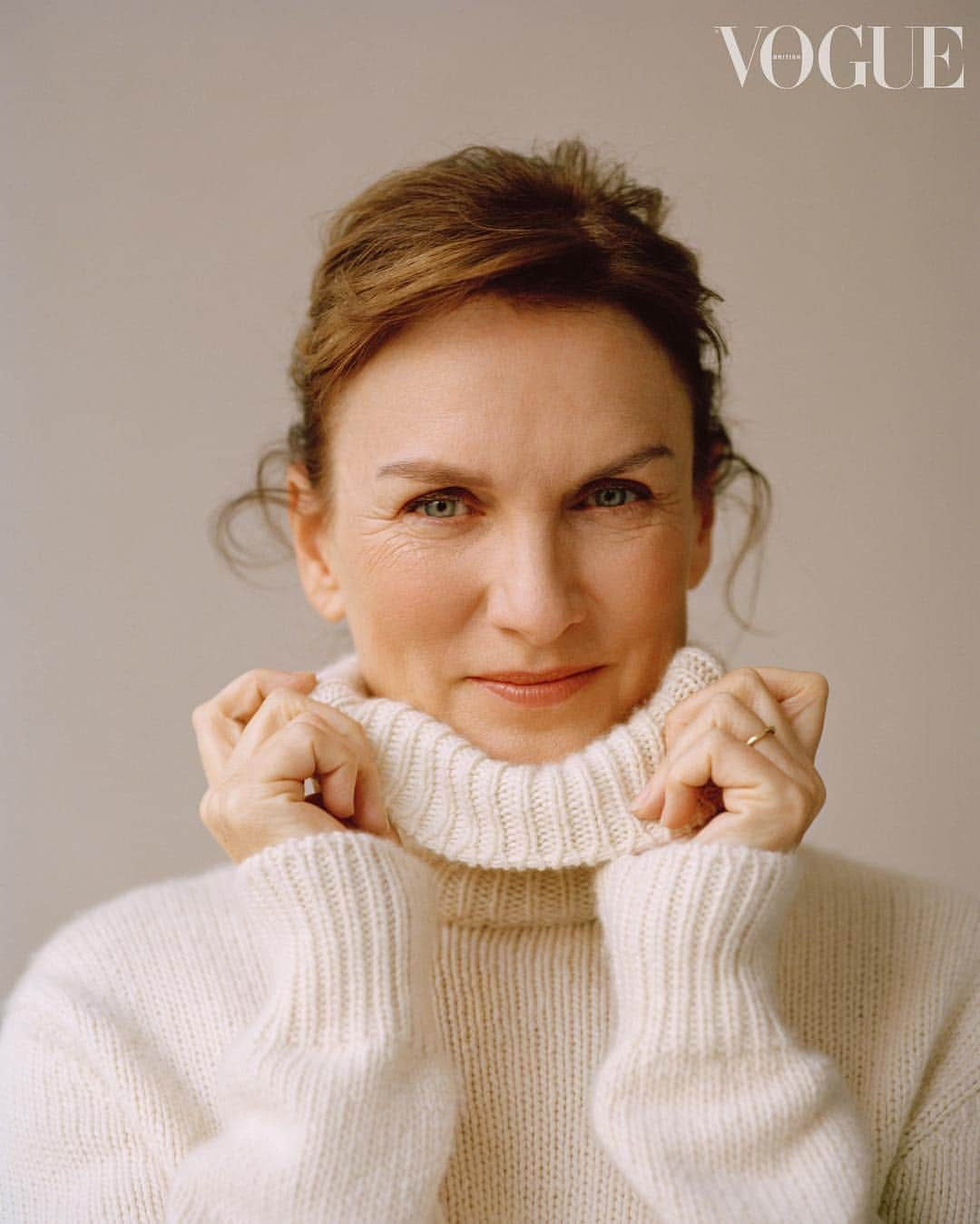 British Vogueさんのインスタグラム写真 - (British VogueInstagram)「Calm, poised and to-the-point, #FionaBruce is the right answer for @BBCQuestionTime, writes Tanya Gold in the May 2019 issue, on newsstands now. Photographed by @CharlotteHadden, styled by @FloFloArnold, hair by @TomomiRoppongi, and make-up by @LucyJoanPearson.」4月7日 1時55分 - britishvogue