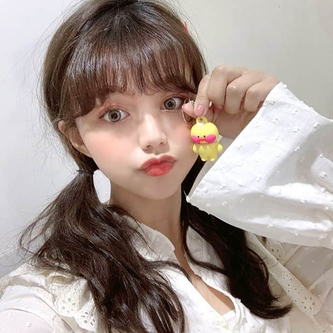 のインスタグラム：「굿나잇~🧡🧡🤗 #chuuseoul @fanfanchuu @cafe_mimi」