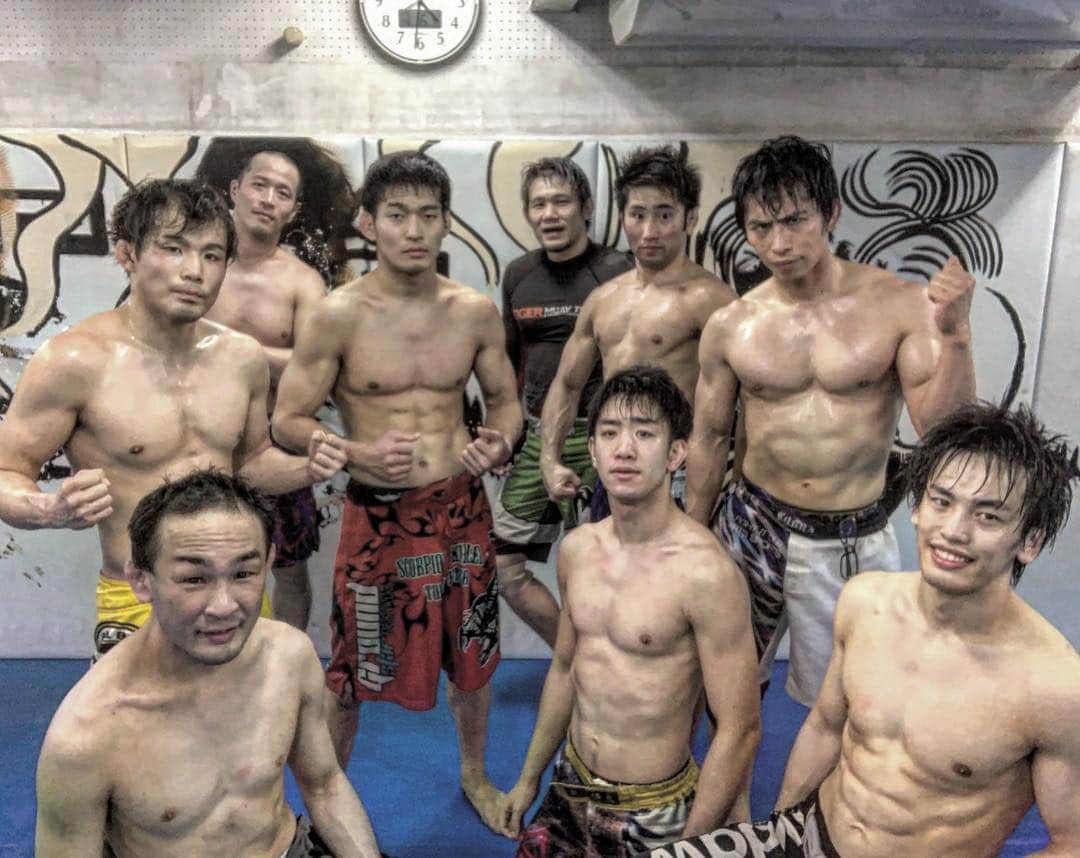 瀧澤謙太さんのインスタグラム写真 - (瀧澤謙太Instagram)「thug life  #パンクラス #pancrase #総合格闘技 #mma #空手 #キックボクシング #レスリング #柔道 #柔術 #bjj #rizn #ufc #onechampionship #筋トレ #筋肉 #l4l #f4f #followme」4月6日 16時59分 - kentatakizawa_mma