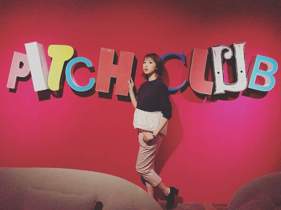 MIAKAさんのインスタグラム写真 - (MIAKAInstagram)「昨日は横浜#アソビル #pitchclub のレセプションに遊びに行ってきたよ！ ハイセンスなアートがたくさんあって、#映えスポット ばかりの大人の遊び場！ たくさん写真撮ったのでまたあっぷします〜！ ・ ・ ・ #ピッチクラブ #レセプション #プラスアート #横浜 #大人の遊び場 #アミューズメント」4月6日 19時26分 - miaka.jp