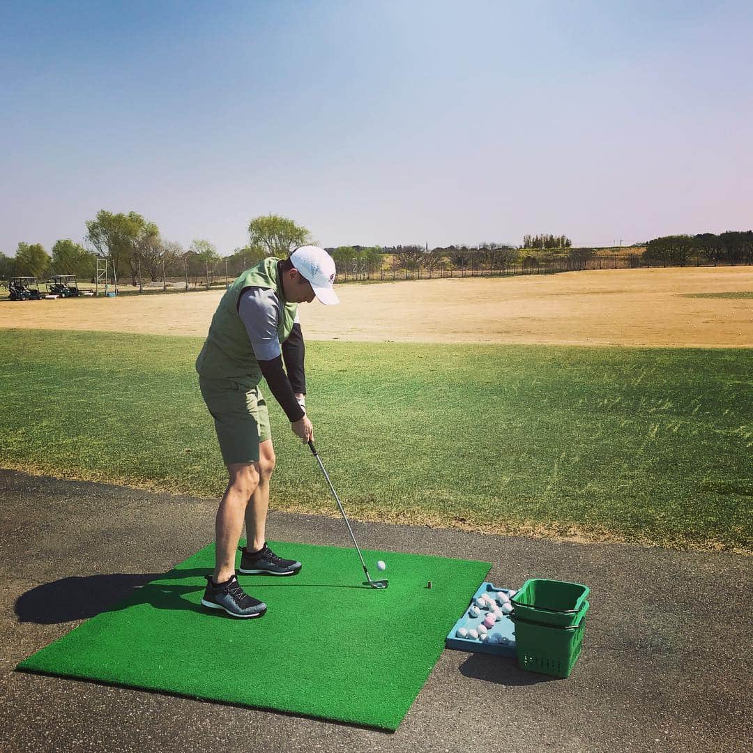 森豪士さんのインスタグラム写真 - (森豪士Instagram)「GOLF😎⛳️ 暖かくて最高👍🏽 #golf #ゴルフ好きと繋がりたい #adidasgolf  #アディダスゴルフ  #フォージファイバーボア  #糸フィット」4月6日 19時42分 - tsuyoshimori