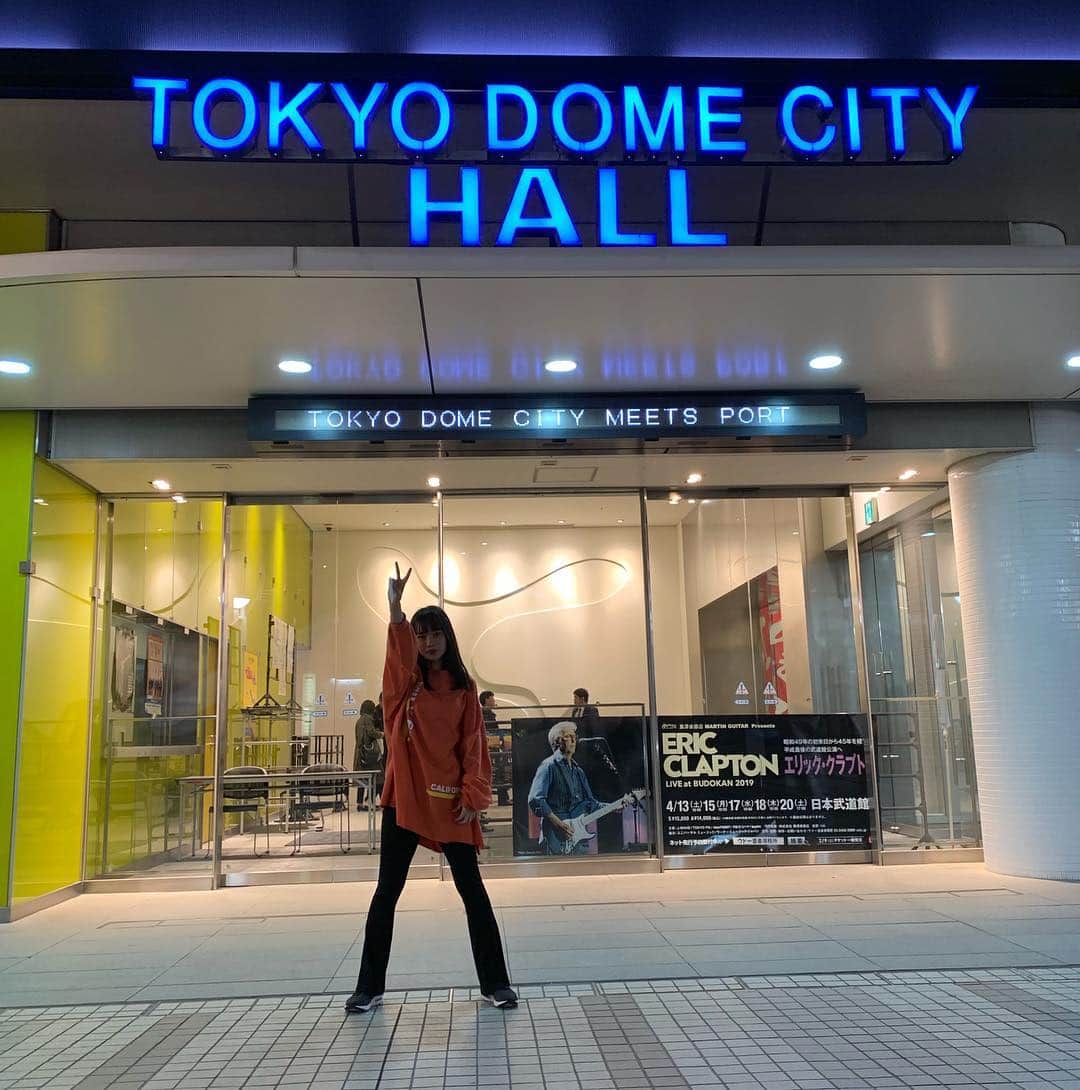 新井舞良さんのインスタグラム写真 - (新井舞良Instagram)「. . 東京ドーム🦄 はじめて来た！！ LIVE楽しかった！！ #tokyodome」4月6日 20時35分 - myra_arai