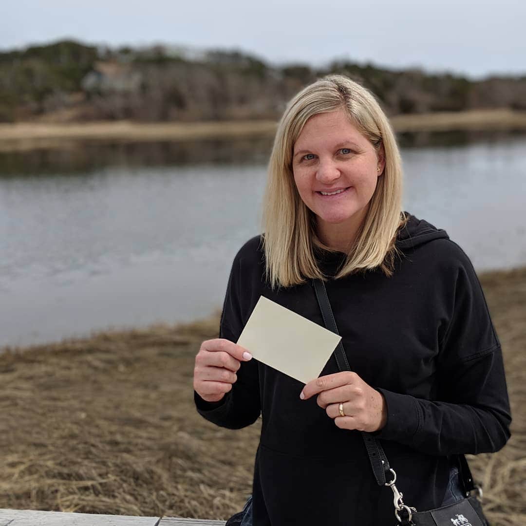 カースティ・コベントリーのインスタグラム：「Today I join people around the world to promote #Sport for #Development & #Peace. You know how much sport means to me and its something I actively do every day. This #WhiteCard marks my continued commitment to driving positive social change and promoting peace through sport. 🕊️」