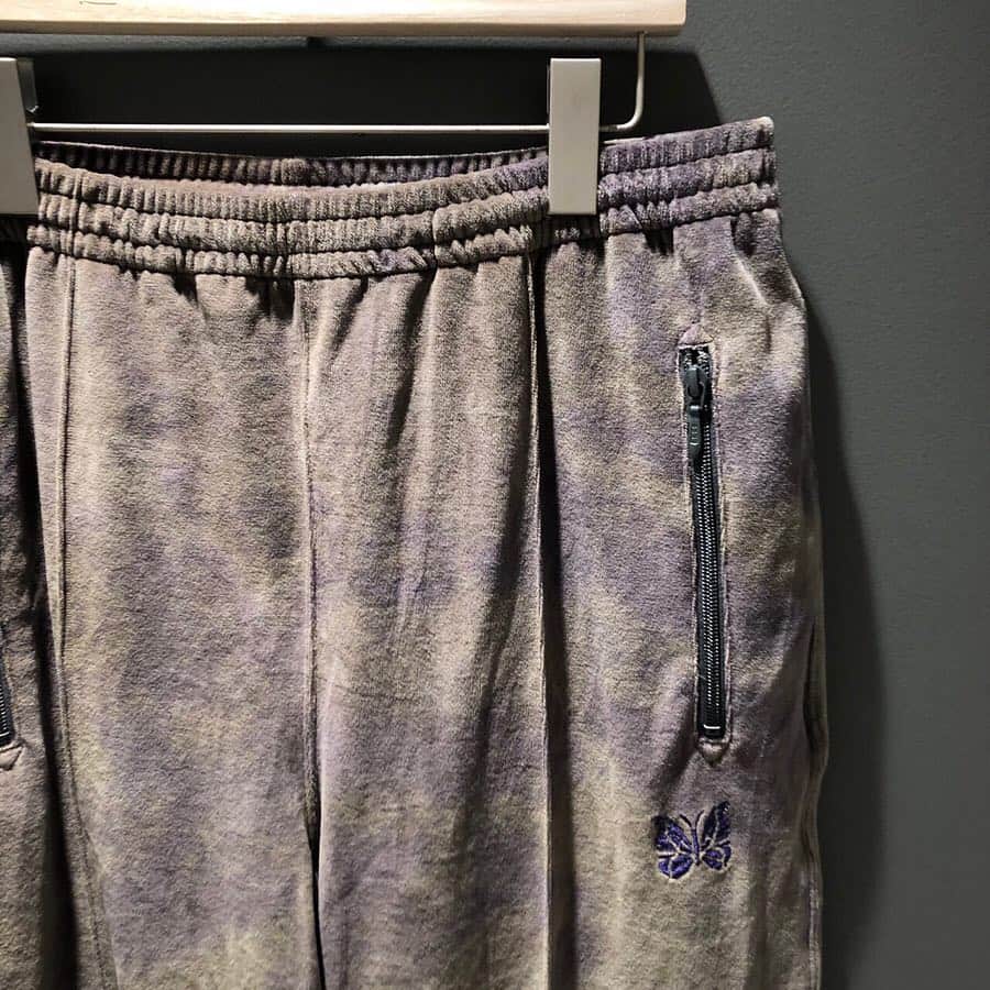 BEAMS JAPANさんのインスタグラム写真 - (BEAMS JAPANInstagram)「＜Needles＞ Mens Velour Track Pants BEAMS JAPAN 2F @beams_japan #needles #beams #beamsjapan #beamsjapan2nd Instagram for New Arrivals Blog for Recommended Items #japan #tokyo #shinjuku #fashion #mensfashion #womensfashion #日本 #東京 #新宿 #ファッション#メンズファッション #ウィメンズファッション #ビームス #ビームスジャパン」4月6日 21時00分 - beams_japan