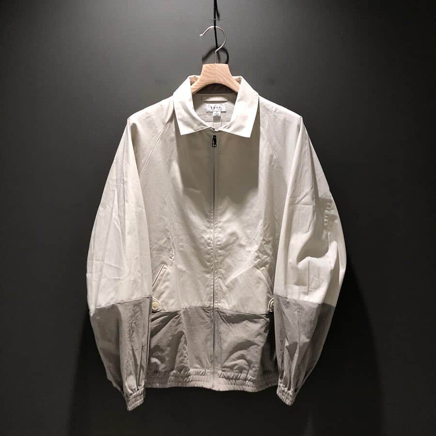 BEAMS JAPANさんのインスタグラム写真 - (BEAMS JAPANInstagram)「＜tone＞ Mens 2 Tone Swing Top BEAMS JAPAN 2F @beams_japan #tone #beams #beamsjapan #beamsjapan2nd Instagram for New Arrivals Blog for Recommended Items #japan #tokyo #shinjuku #fashion #mensfashion #womensfashion #日本 #東京 #新宿 #ファッション#メンズファッション #ウィメンズファッション #ビームス #ビームスジャパン」4月6日 21時01分 - beams_japan