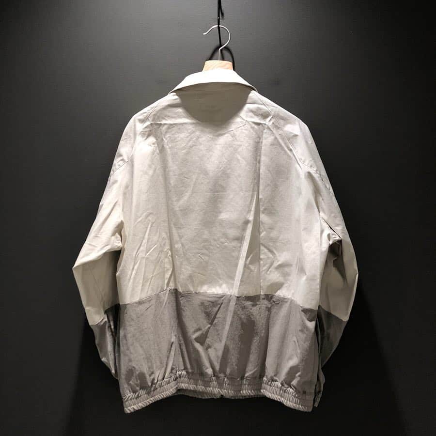 BEAMS JAPANさんのインスタグラム写真 - (BEAMS JAPANInstagram)「＜tone＞ Mens 2 Tone Swing Top BEAMS JAPAN 2F @beams_japan #tone #beams #beamsjapan #beamsjapan2nd Instagram for New Arrivals Blog for Recommended Items #japan #tokyo #shinjuku #fashion #mensfashion #womensfashion #日本 #東京 #新宿 #ファッション#メンズファッション #ウィメンズファッション #ビームス #ビームスジャパン」4月6日 21時01分 - beams_japan