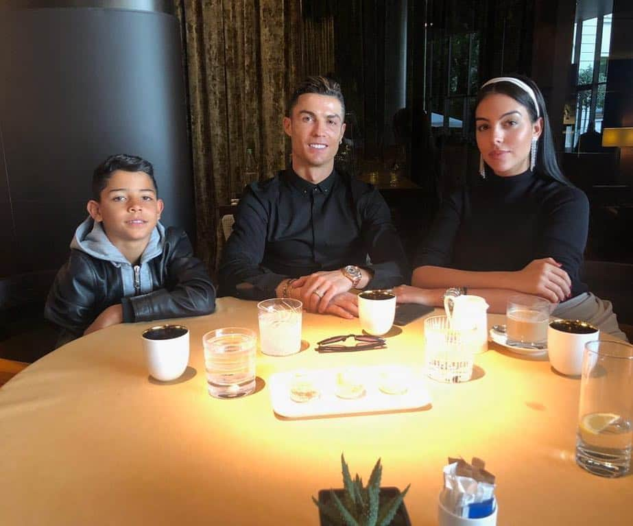 クリスティアーノ・ロナウドさんのインスタグラム写真 - (クリスティアーノ・ロナウドInstagram)「Lunch ❤️❤️」4月6日 21時44分 - cristiano