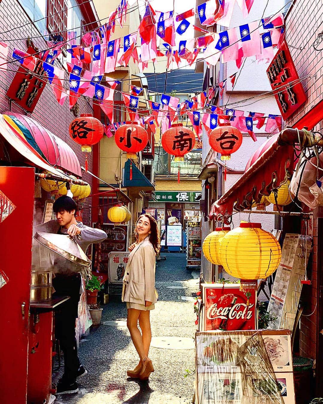のインスタグラム：「#横浜中華街#yokohama #チャイナストリート#chinestreet #japan #japanesegirls #小籠包 #dumplings #ココディール#cocodeal」