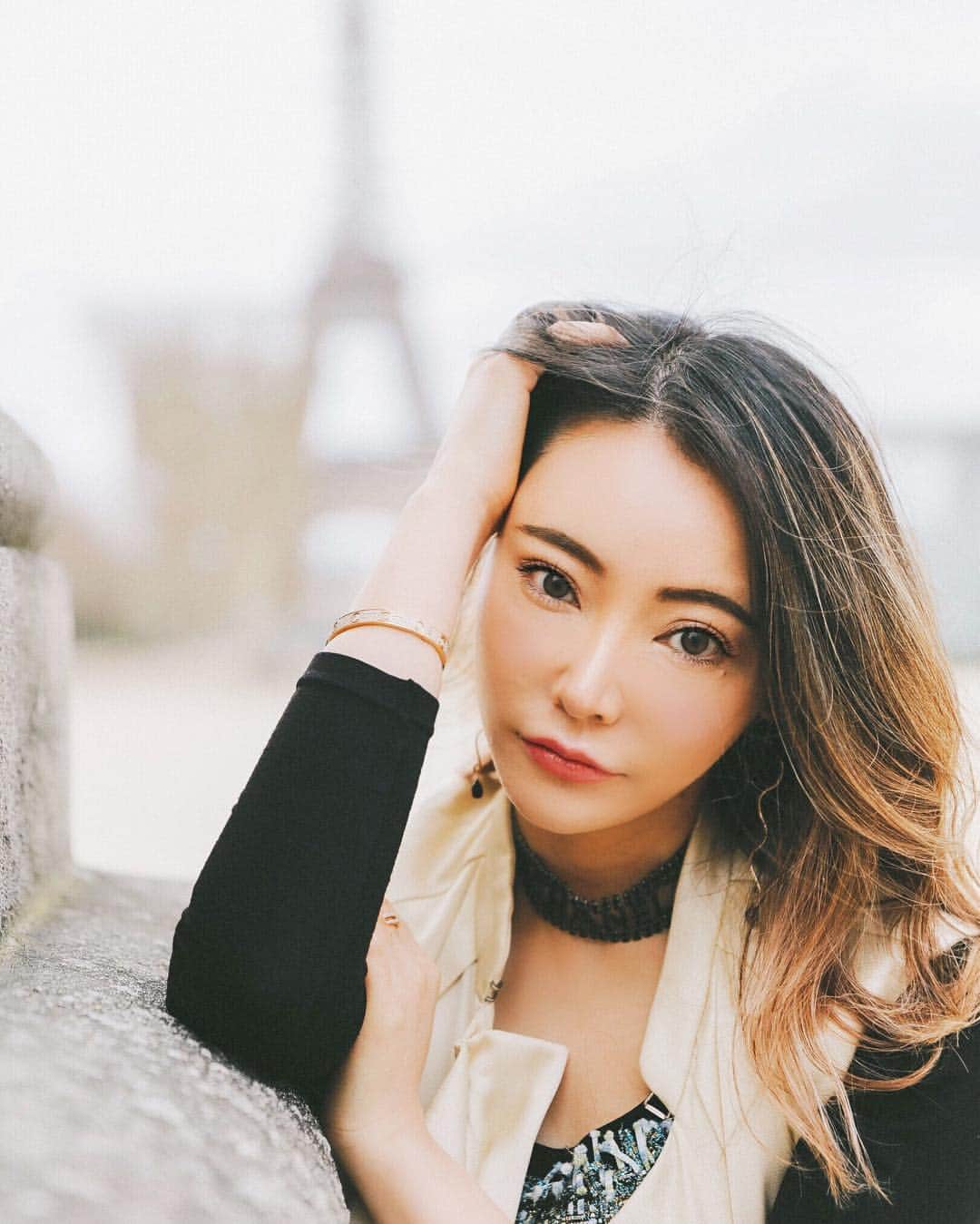 クリスティン・ウェイのインスタグラム：「Hello! #paris #france #tb #christinewei #cwtravel」
