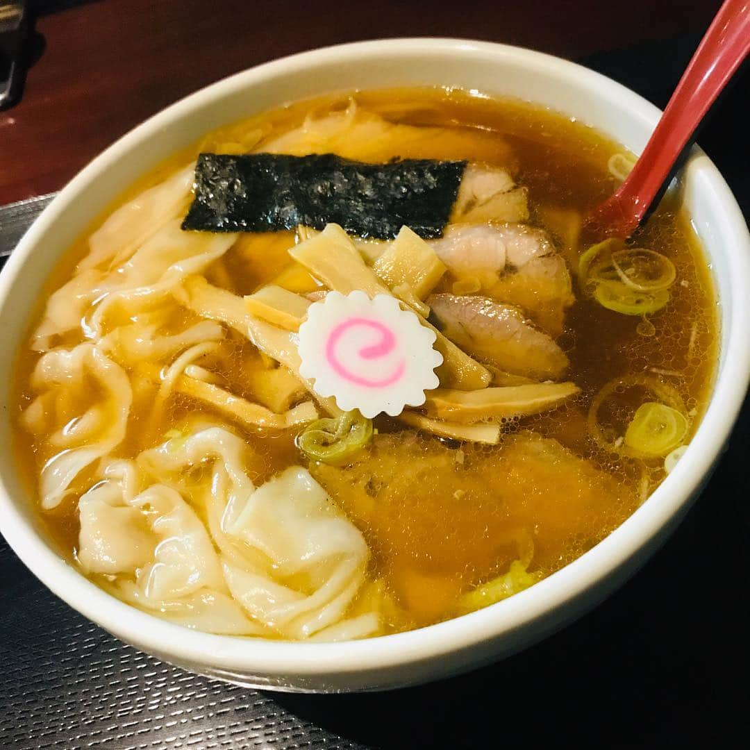 Q太郎さんのインスタグラム写真 - (Q太郎Instagram)「#浦和#elan#エラン#仕事前に#食事#ラーメン#中華蕎麦#チャーシューワンタンそば」4月6日 23時02分 - qtaro.jun