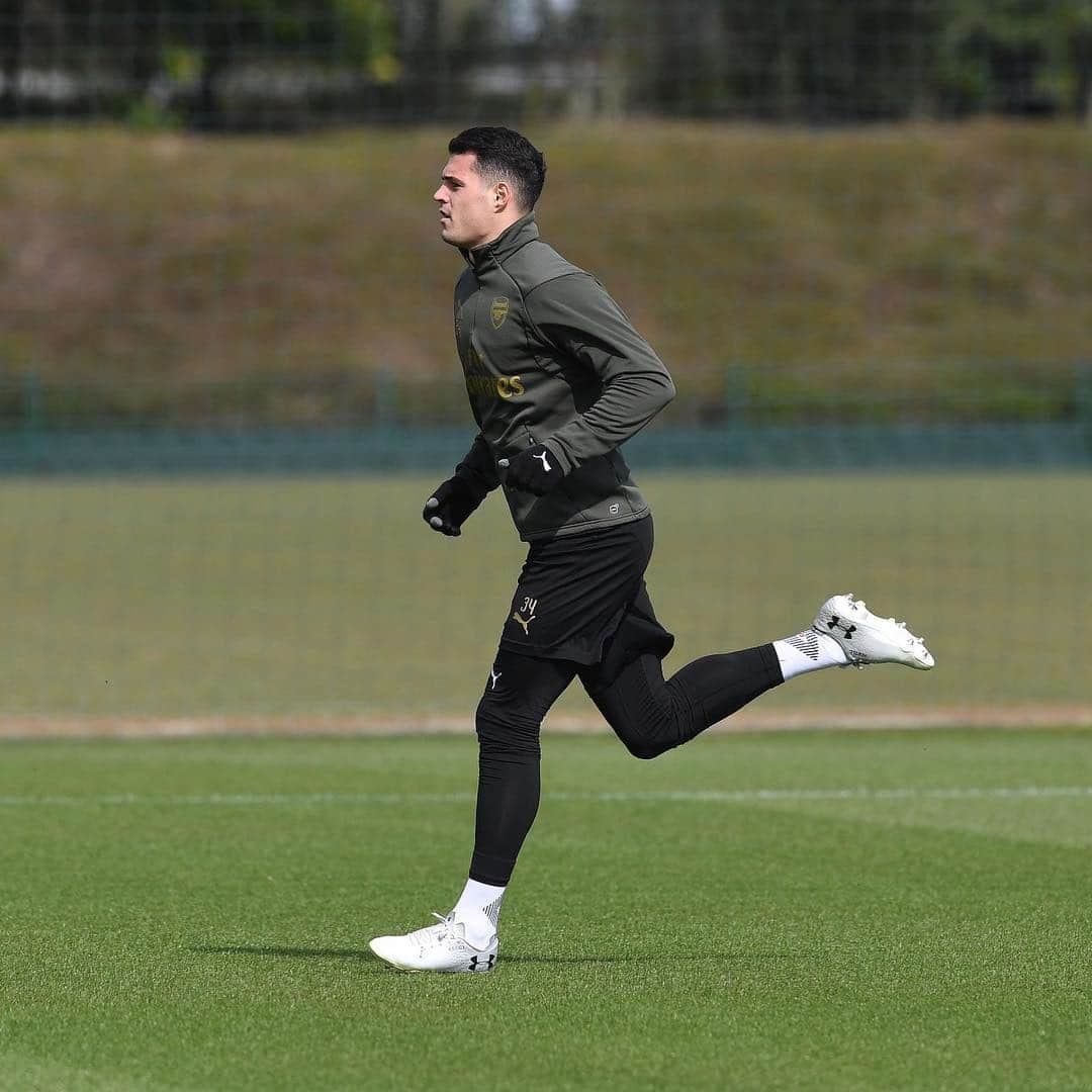 グラニト・ジャカさんのインスタグラム写真 - (グラニト・ジャカInstagram)「Feels good to be running again 💪🏻 #GX34」4月6日 23時01分 - granitxhaka