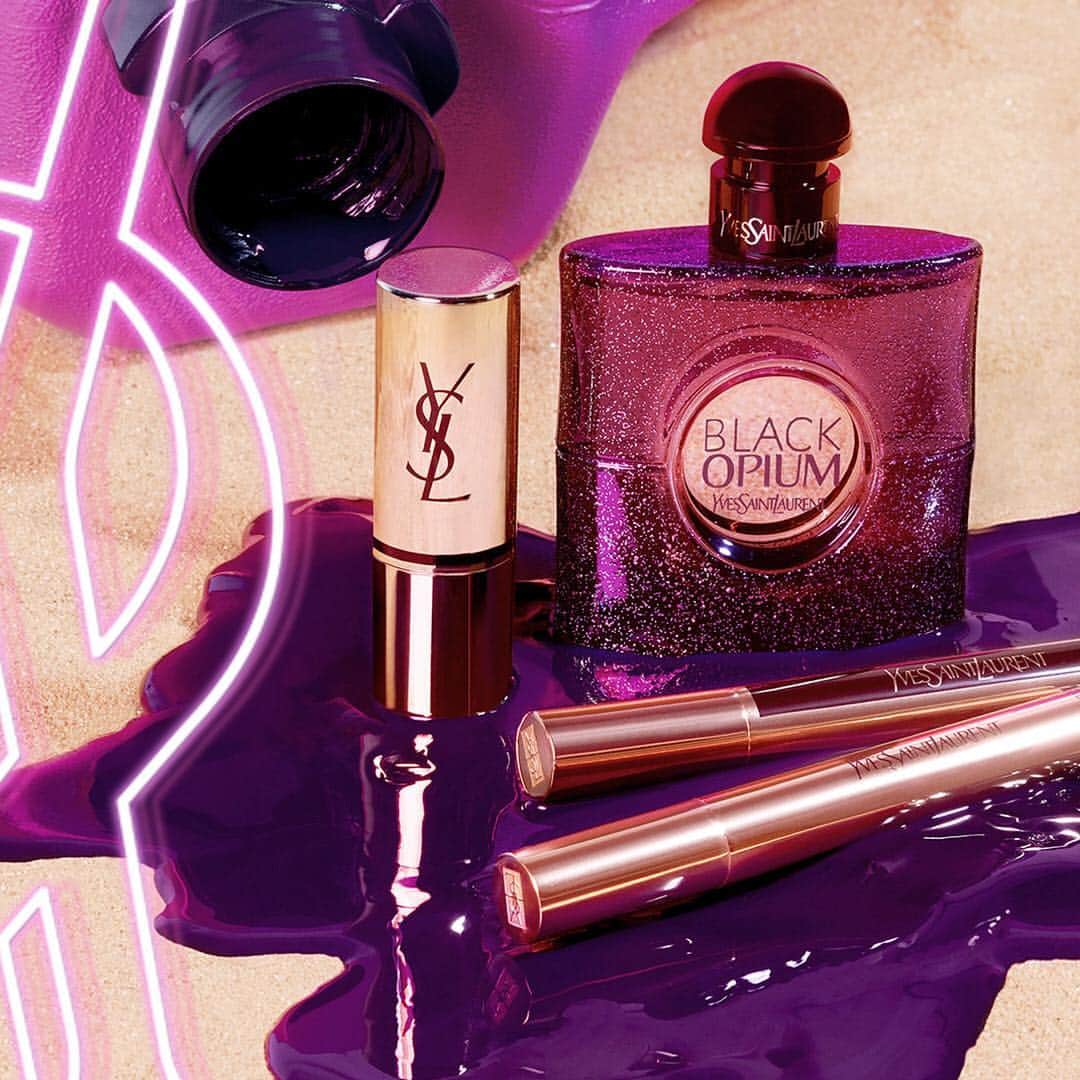 Yves Saint Laurent Beautyさんのインスタグラム写真 - (Yves Saint Laurent BeautyInstagram)「Something big is coming to the desert: energize your look with the only tools you’ll ever need. BLACK OPIUM EAU DE TOILETTE TOUCHE ÉCLAT SHIMMER STICK TOUCHE ÉCLAT TOUCHE ÉCLAT HIGH COVER #yslbeautystation #yslbeauty #toucheeclat」4月6日 23時24分 - yslbeauty