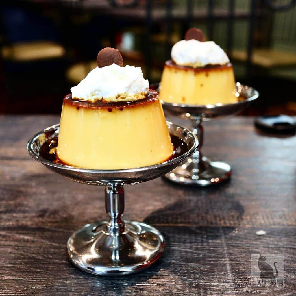 ミスター黒猫（黒猫仙人）のグルメインスタ