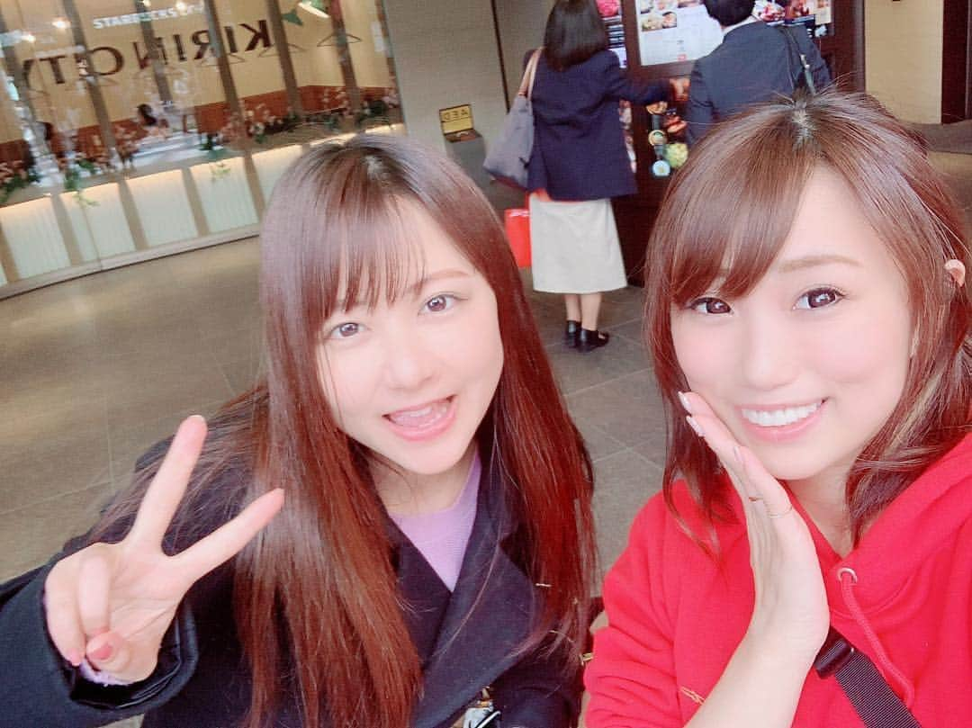 由井香織さんのインスタグラム写真 - (由井香織Instagram)「新宿でランチ💕 有意義な時間をありがとう😘  #癒された #麻雀 #上野あいみ #女子会 #ランチ #新宿 #天然変態と名付けられた #爆笑」4月6日 23時37分 - yuikaori_y