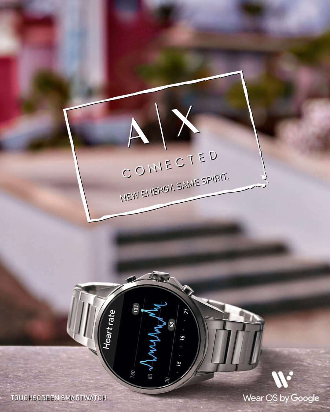 ジョルジオアルマーニさんのインスタグラム写真 - (ジョルジオアルマーニInstagram)「Keeping you connected wherever you are. @bodevelius wears the #AXConnected smartwatch.」4月6日 23時33分 - armaniexchange