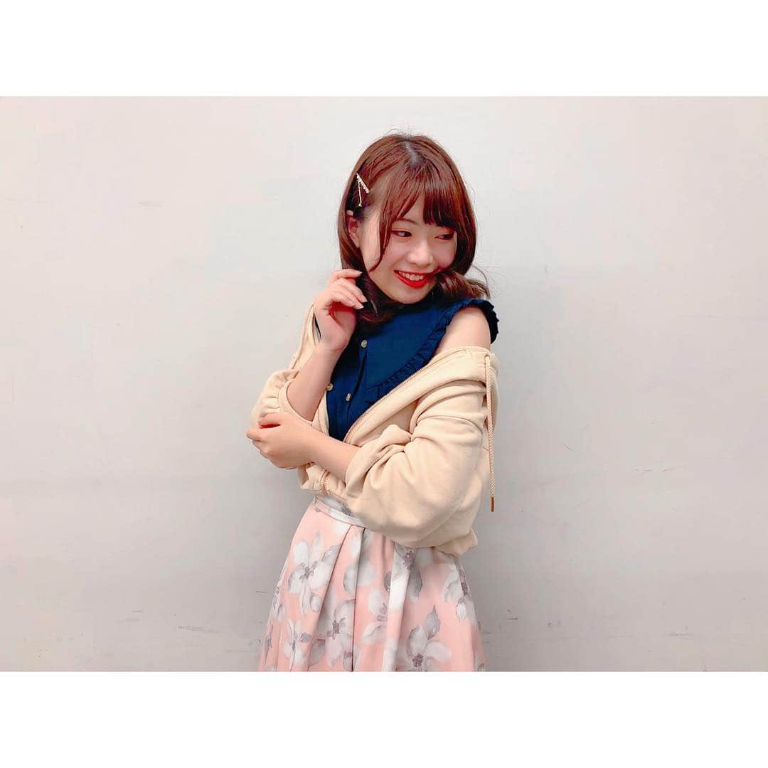 馬嘉伶さんのインスタグラム写真 - (馬嘉伶Instagram)「🍵 #今日のコーデ . outwear → #miia tops→ #8ou skirt → #lerevevaniller shoes→ #lodispotto . 今日は福岡の握手会でした✨ 福岡に来るのは 久々の気がしています 明日もよろしくお願いします☺️ . #ootd #todayfashion lvn611-0528 @joint_space @lerevevaniller #vaniller_style #まちゃコーデ👠」4月6日 23時59分 - macyacyarin