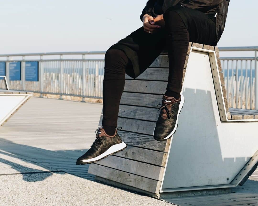 ティンバーランドさんのインスタグラム写真 - (ティンバーランドInstagram)「Sneakers powered by recycled plastic. The #Brooklyn Collection. #Timberland @jovelroystan」4月7日 0時01分 - timberland