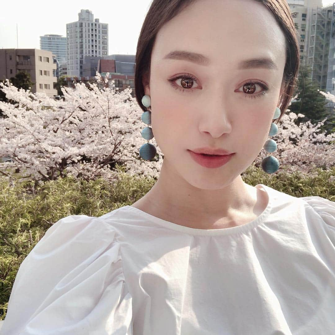 田中マヤさんのインスタグラム写真 - (田中マヤInstagram)「・ 🌸🌸🌸皆様もよい休日を🌸🌸🌸 ・ #桜 #お花見 #cherryblossom #벚꽃 #instagood #instadaily #instabeauty #beauty #japan #셀스타그램 #셀피 #셀카 #일상 #데일리 #뷰티 #미용 #좋아요」4月7日 11時13分 - tanakamaya__official