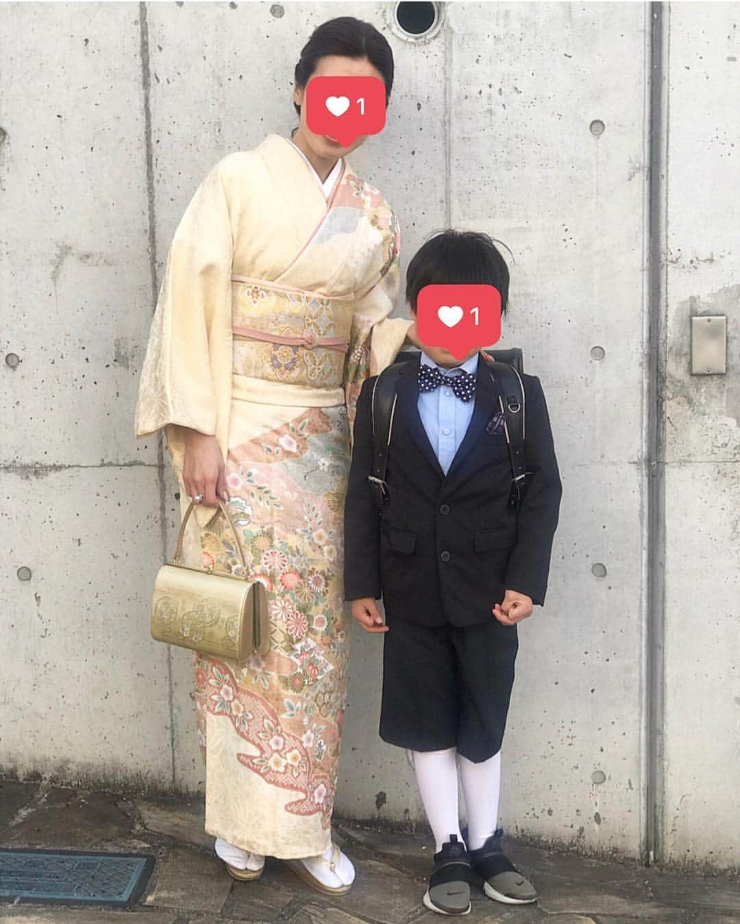 ayakoさんのインスタグラム写真 - (ayakoInstagram)「先日、次男の入学式が無事終わりました♡ 明日からの学校生活に、ワクワクしながらも少し緊張するなーと言ってます^^ 頑張ってきてね♩ ・ #一年生#1年生#新一年生#入学式#次男#ランドセル#着物#訪問着#入学式コーデ#入学式ママ#入学式ママコーデ」4月7日 10時05分 - aya.masayan