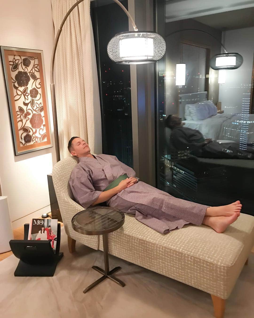 Rodner Figueroaさんのインスタグラム写真 - (Rodner FigueroaInstagram)「Relaxed!!! 👘 #kimono #rodnerfigueroa #tokyo #japan」4月7日 10時14分 - rodnerfigueroa