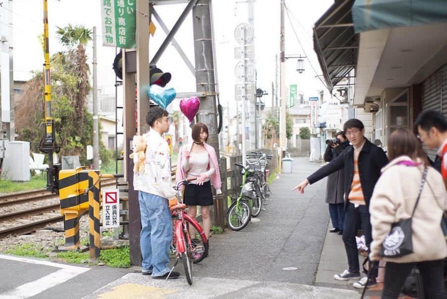 清水あいりさんのインスタグラム写真 - (清水あいりInstagram)「柳英里紗監督「Cosmic blue」 柳組の人たちみんなやばい。 大好きです💕 渋谷アップリンクにて4月末公開だよ🎬 皆様ぜひみてくださいっ。」4月7日 10時36分 - shimizuairi