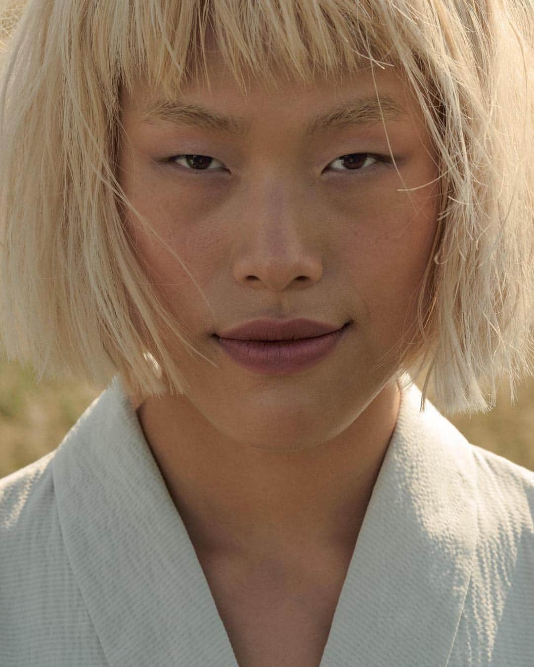 のインスタグラム：「From 'Futurespective Notions' campaign 🌿 Inspired by nature & necessity, our SS19 collection brings purposeful details to every piece. Discover thoughtful touches on bags for her. Link in bio. — #WANTSS19 #wantlesessentiels #details #design」