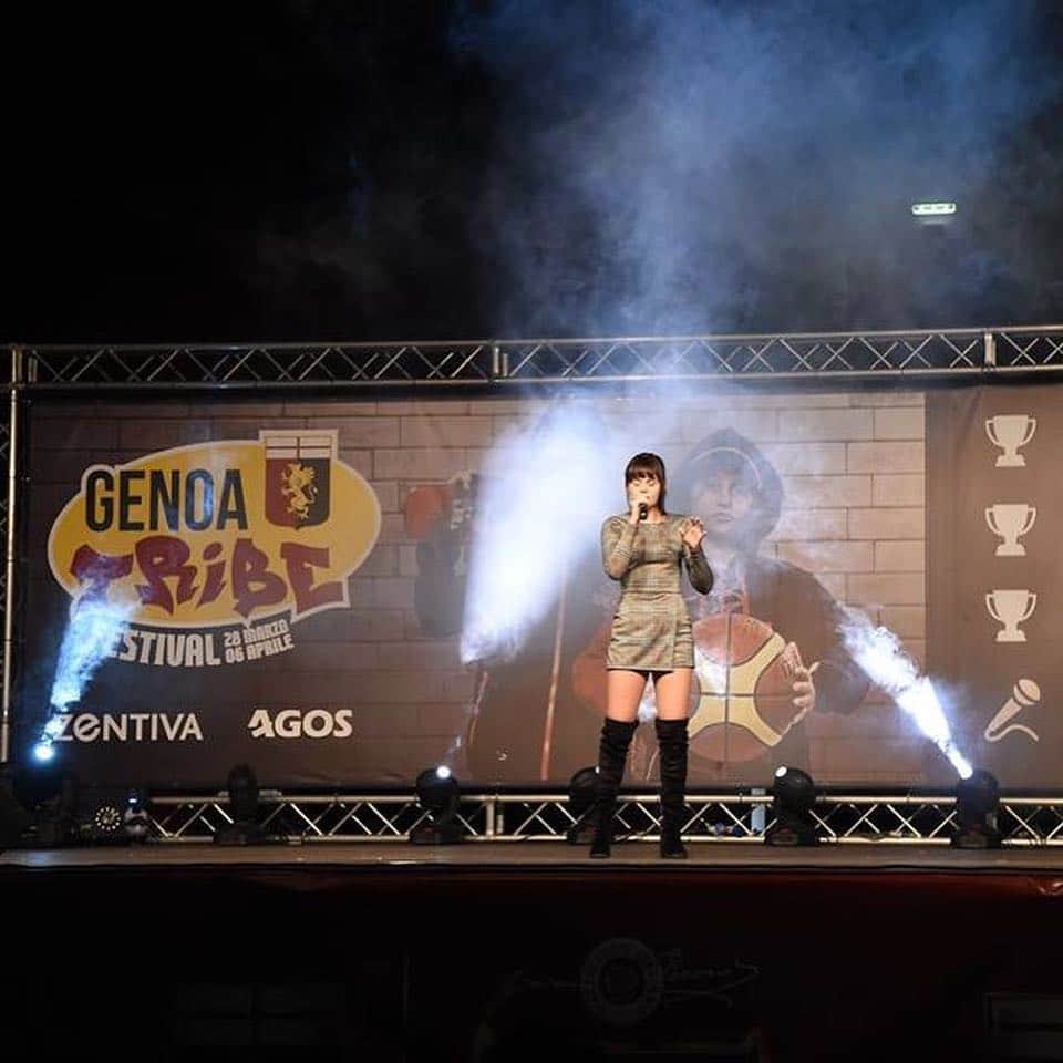 ジェノアCFCさんのインスタグラム写真 - (ジェノアCFCInstagram)「❤️💙 Il #GenoaTribe Festival è giunto al termine regalando a tutti i partecipanti una grande festa finale al @rds_official Stadium di #Genova, in compagnia di @martina_attili e tanti altri ospiti speciali! 🏆⚽️🙌🏻」4月7日 3時54分 - genoacfc
