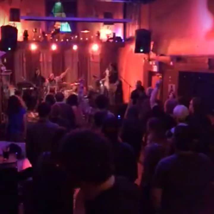 のインスタグラム：「Thank you for coming to PDP show at Flicker Bar in Athen, GA last night!! It’s very very fun night again!! Tonight, we have a gig at The Nick Rocks in Birmingham, AL! Come on ! Come on!! Come on!!! . . #athensga #flickerbar #livevideo #pinkydoodlepoodle  #pdp  #ustour2019  #highenergyrocknroll  #livemusic #rockmusic #rock #rockband  #japanese  #tour #ustour #livetour  #tourlife #musicianlife #musician #gibsonguitars #gibsonbass #gibson #eb3 #lespaul #marshallamps #vintage #femalebassist #femalevocalist #音楽」