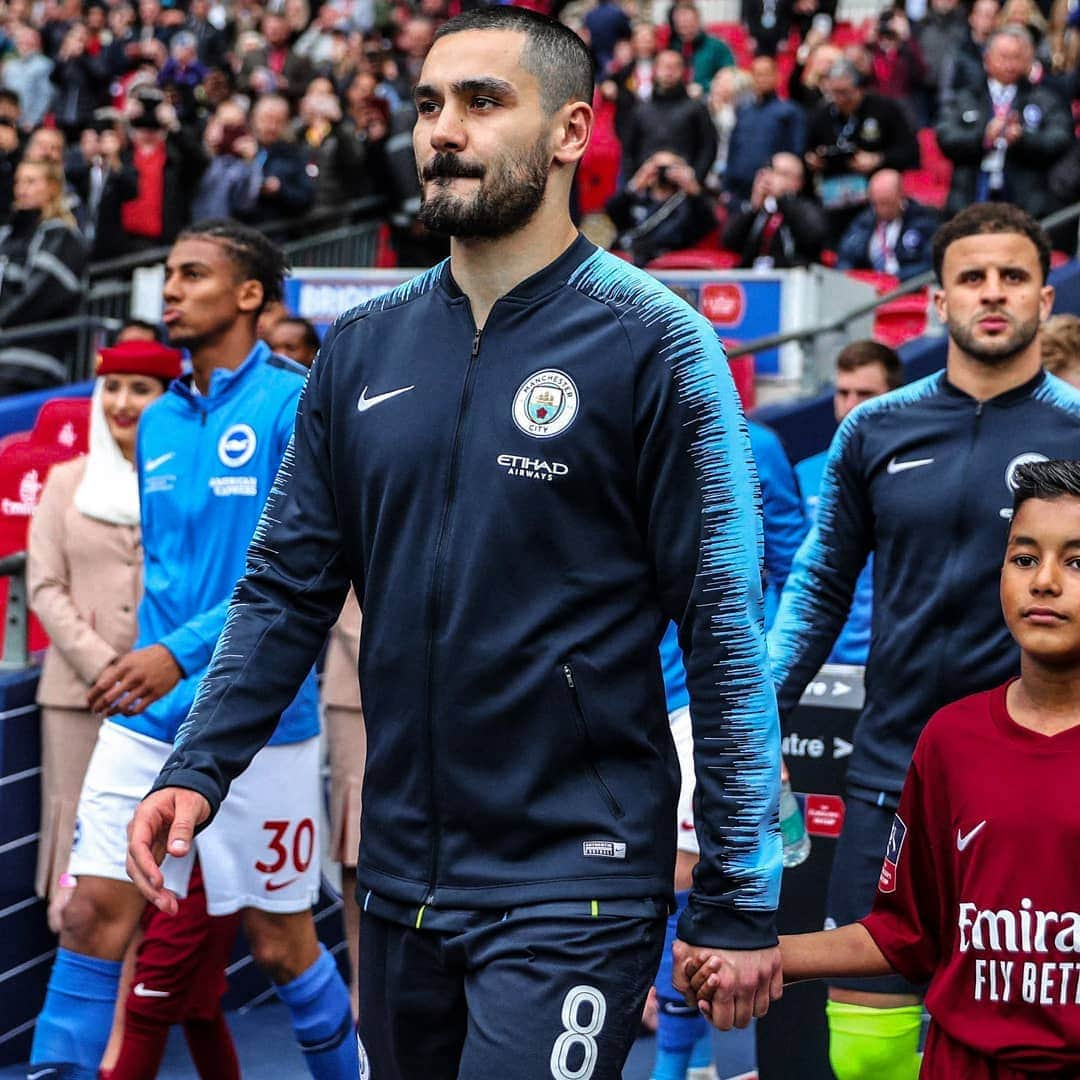 イルカイ・ギュンドアンさんのインスタグラム写真 - (イルカイ・ギュンドアンInstagram)「One step closer to the FA Cup! 🎱👌🏼 We're coming back to Wembley in May! 🏆 #CupFinal @mancity」4月7日 4時41分 - ilkayguendogan