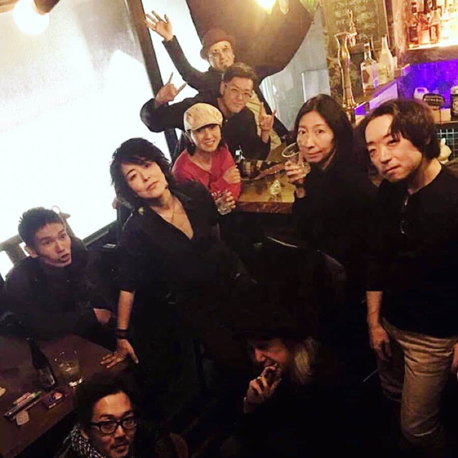 イマイアキノブさんのインスタグラム写真 - (イマイアキノブInstagram)「✴︎エゴタ エエトコダ バンド “AKOGARE” のメンバーも駆けつけてくれた 終演後に @bar_decontrol  #江古田decontrol #青木マリ #イマイアキノブ  #imaiakinobu」4月7日 5時35分 - imaiakinobu
