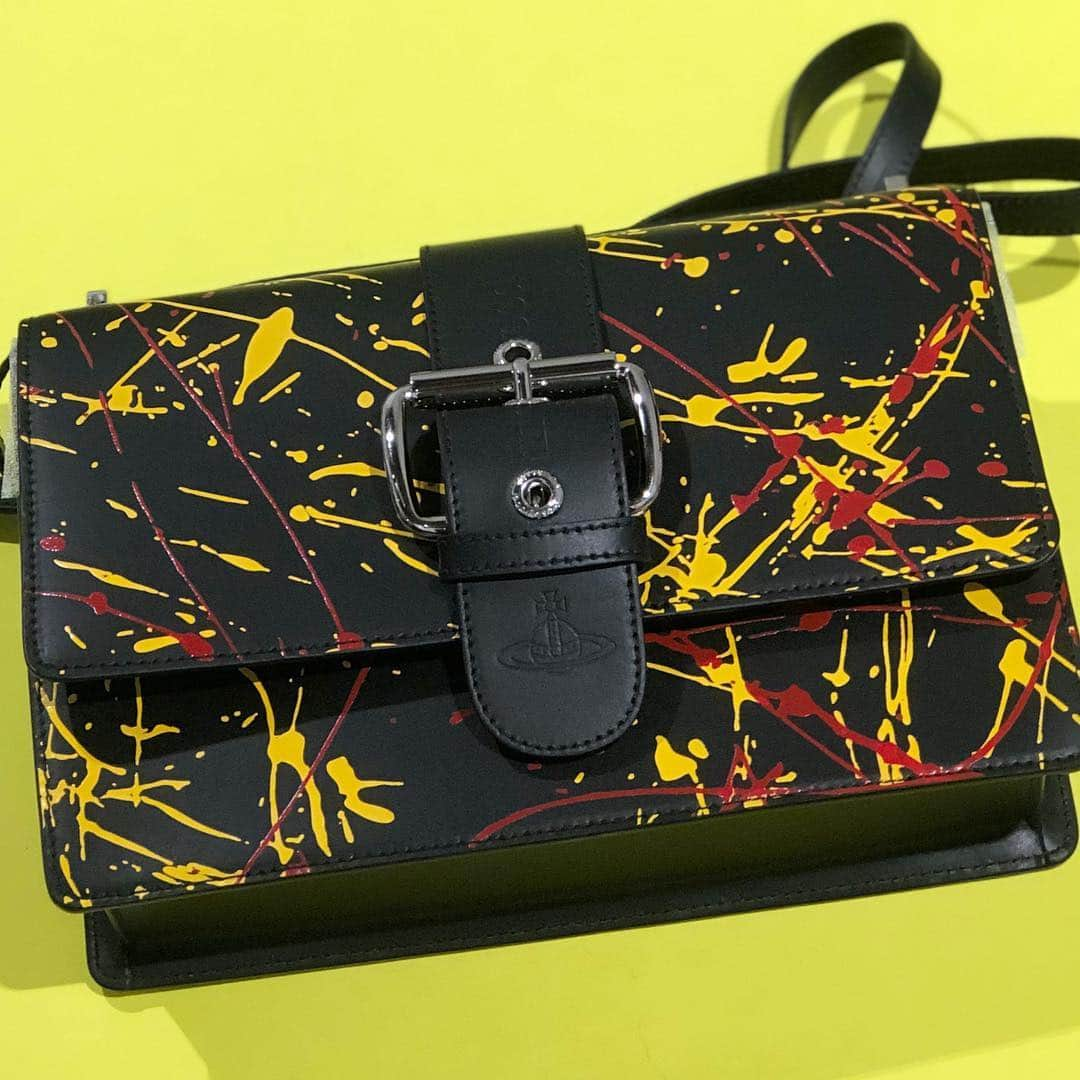 2nd STREET USAさんのインスタグラム写真 - (2nd STREET USAInstagram)「Look no further for the perfect #festival season bag! This paint splatter Vivienne Westwood bag is available at our Melrose Location for $299 💎 ✖️✖️✖️✖️✖️✖️✖️✖️✖️✖️✖️✖️✖️✖️✖️✖️✖️ #2ndstreet #2ndstreetusa #2ndstreetvintage #pasadena #melrose #costamesa #melrosestyle #vintage #losangeles #fairfax #labrea #streetstyle #newarrival #newarrivals #secondhand #japan #japanesestyle #ootd #colorful #fashion #fun #instalove #style #art #love #currentlywearing #styleinspo」4月7日 6時40分 - 2ndstreetusa