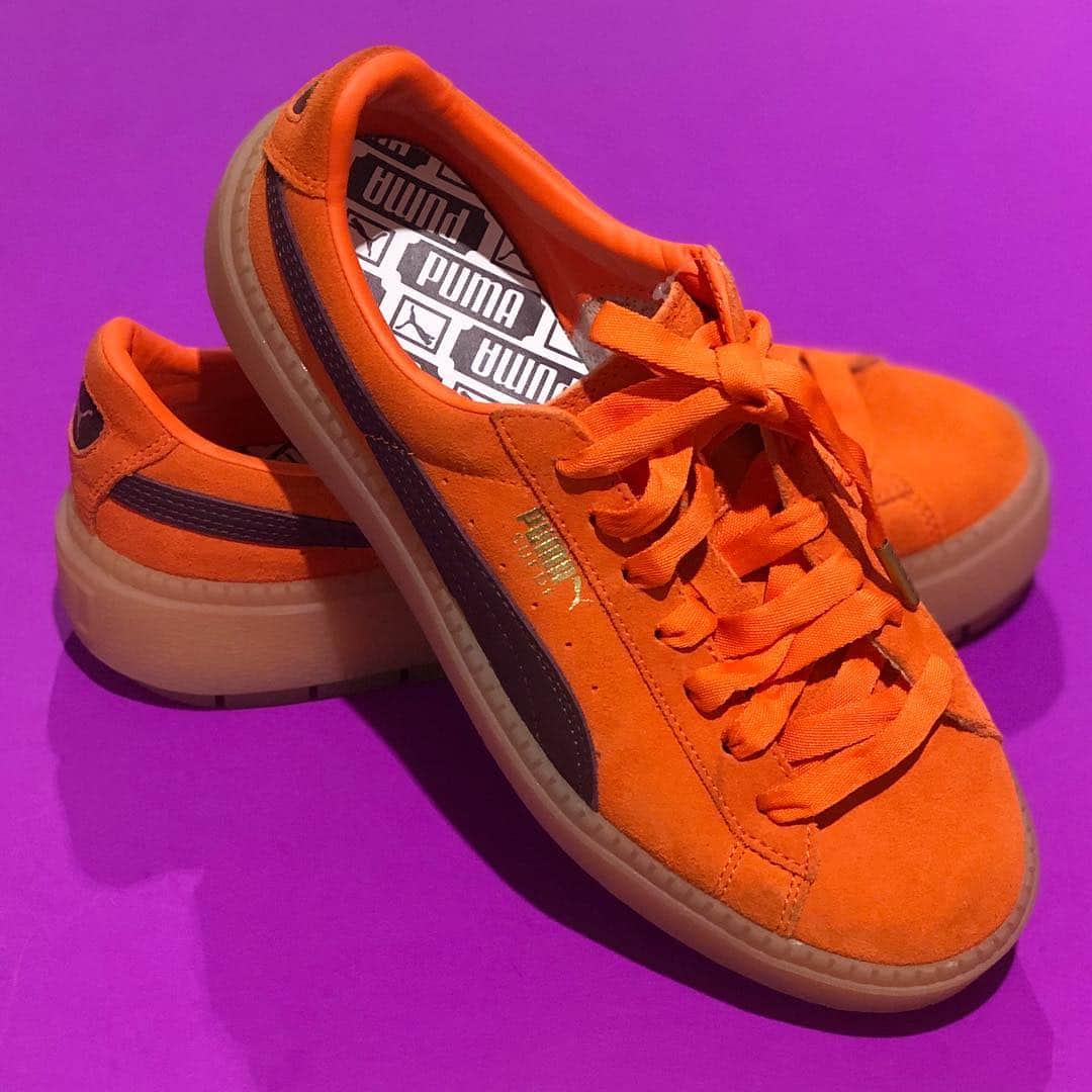 2nd STREET USAさんのインスタグラム写真 - (2nd STREET USAInstagram)「Look no further for the perfect #festival season shoe! These size 6 orange suede Pumas are available at our Melrose Location for $49 💎 ✖️✖️✖️✖️✖️✖️✖️✖️✖️✖️✖️✖️✖️✖️✖️✖️✖️ #2ndstreet #2ndstreetusa #2ndstreetvintage #pasadena #melrose #costamesa #melrosestyle #vintage #losangeles #fairfax #labrea #streetstyle #newarrival #newarrivals #secondhand #japan #japanesestyle #ootd #colorful #fashion #fun #instalove #style #art #love #currentlywearing #styleinspo」4月7日 6時47分 - 2ndstreetusa