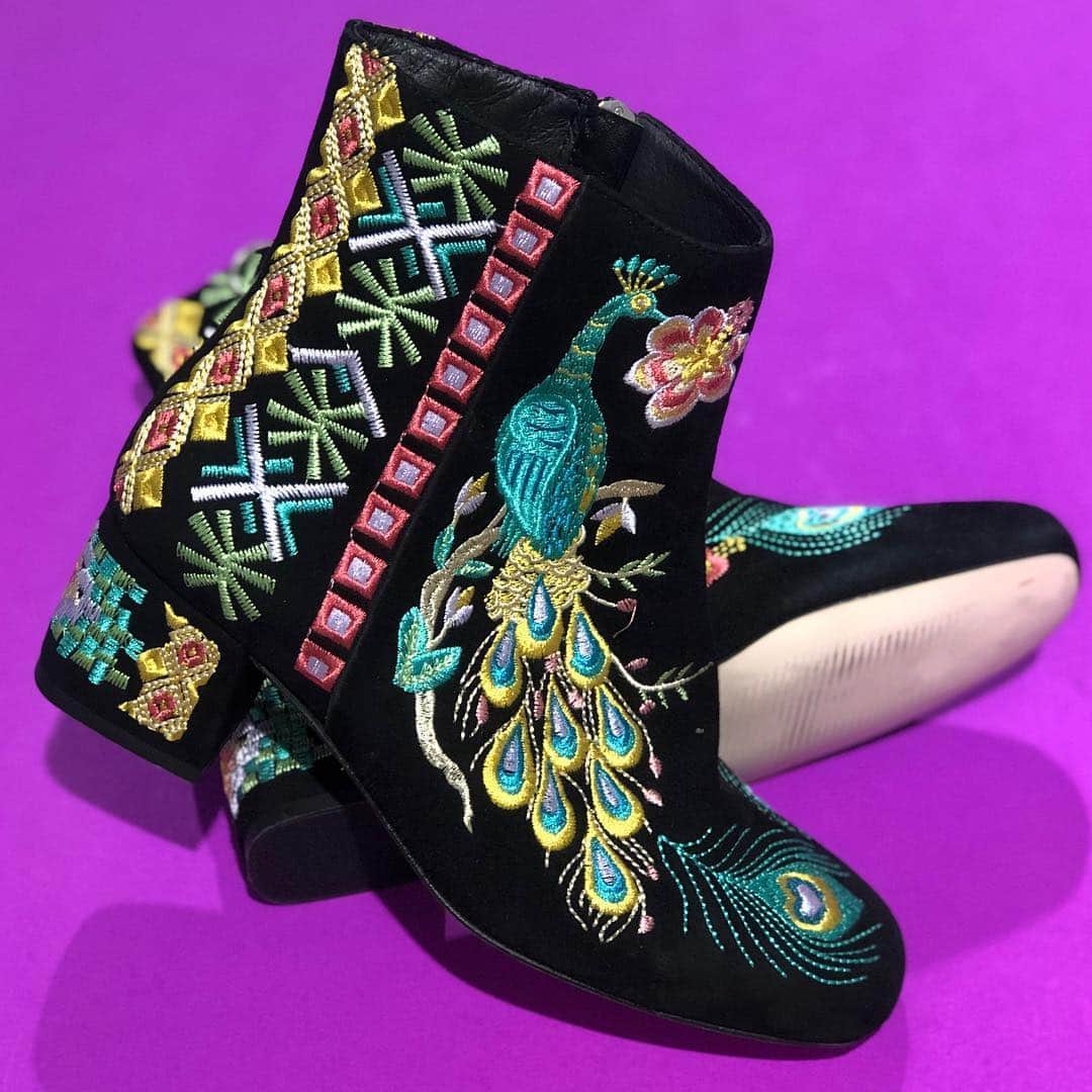 2nd STREET USAさんのインスタグラム写真 - (2nd STREET USAInstagram)「Look no further for the perfect #festival season shoe! These size 6.5 embroidered Johnny Was Booties are available at our Melrose Location for $89 💎 ✖️✖️✖️✖️✖️✖️✖️✖️✖️✖️✖️✖️✖️✖️✖️✖️✖️ #2ndstreet #2ndstreetusa #2ndstreetvintage #pasadena #melrose #costamesa #melrosestyle #vintage #losangeles #fairfax #labrea #streetstyle #newarrival #newarrivals #secondhand #japan #japanesestyle #ootd #colorful #fashion #fun #instalove #style #art #love #currentlywearing #styleinspo」4月7日 6時48分 - 2ndstreetusa