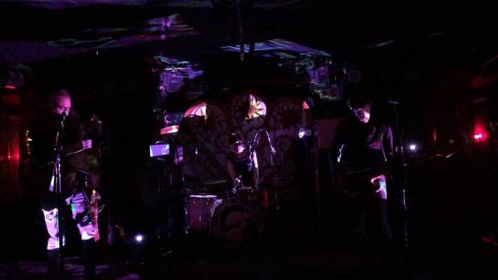 A Place to Bury Strangersのインスタグラム：「Sound Check  @bkbazaar」