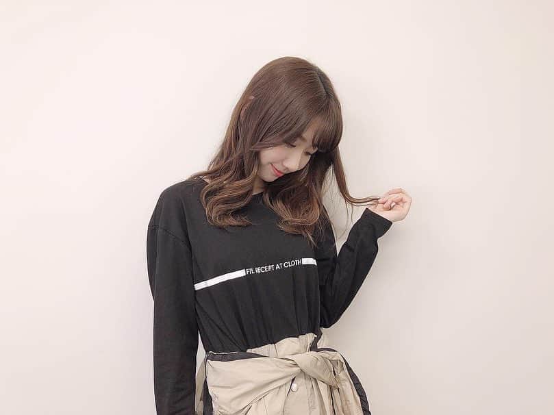 柏木由紀さんのインスタグラム写真 - (柏木由紀Instagram)「. 本日の私服💓 ワンピースです。 全身で見たほうがお洒落でかわいいのですが、 あいにく上半身の写真しか撮っておらず...。 ごめんなさい〜🙇‍♀️💦 . #snidel」4月7日 19時07分 - yukikashiwagi_official