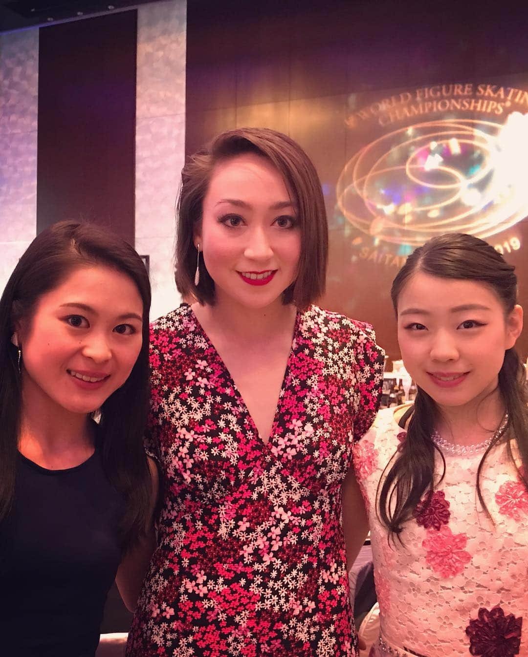 キャシー・リードさんのインスタグラム写真 - (キャシー・リードInstagram)「Better late than never! 2019 Worlds Banquet Photos❤️ #2019worldfigure #banquet #sistasforever #friends #students #japan #sakura #世界フィギュアスケート選手権2019 #バンケット #桜ドレス🌸」4月7日 19時26分 - cmr2070