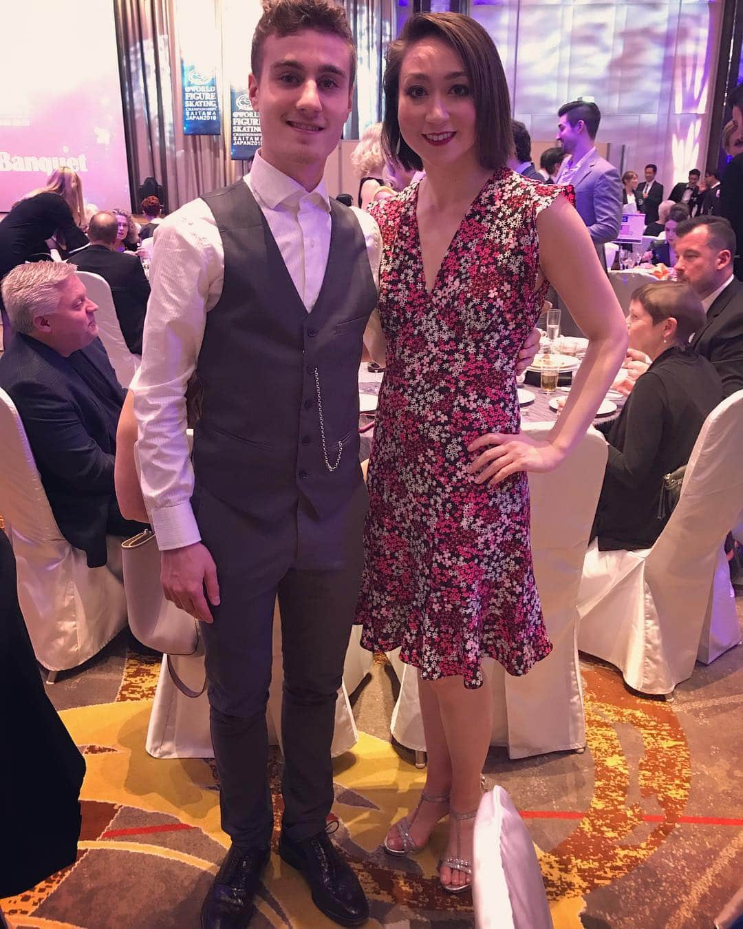 キャシー・リードさんのインスタグラム写真 - (キャシー・リードInstagram)「Better late than never! 2019 Worlds Banquet Photos❤️ #2019worldfigure #banquet #sistasforever #friends #students #japan #sakura #世界フィギュアスケート選手権2019 #バンケット #桜ドレス🌸」4月7日 19時26分 - cmr2070