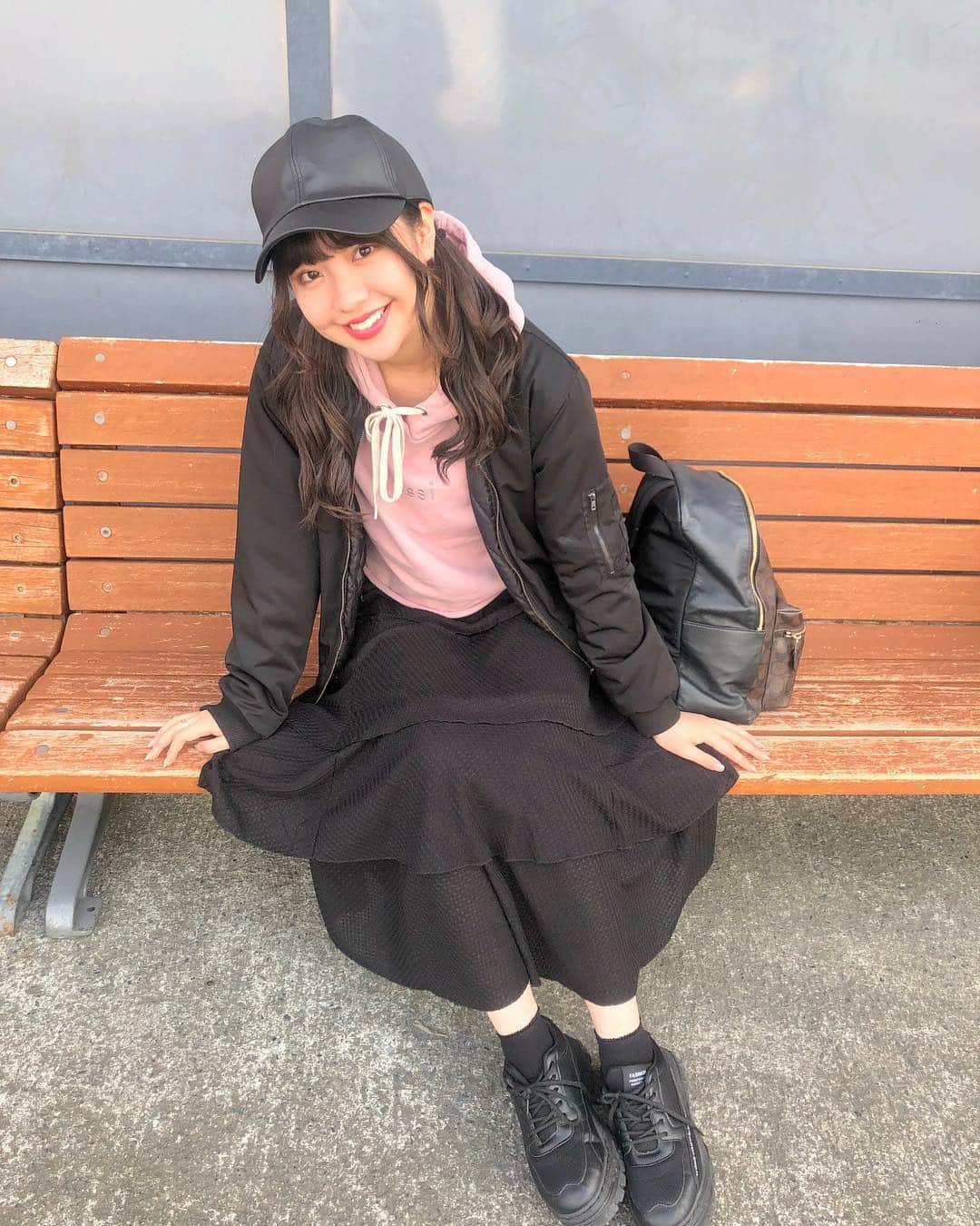 小玉梨々華さんのインスタグラム写真 - (小玉梨々華Instagram)「今日のふく」4月7日 19時29分 - ririka_kodama