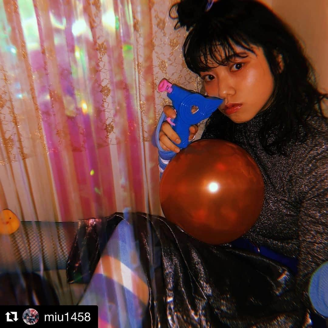 東京ベルエポック美容専門学校さんのインスタグラム写真 - (東京ベルエポック美容専門学校Instagram)「✔︎在校生作品撮り . Repost @miu1458 with @get_repost ・・・ #東ベル #美容アレンジ #ヘアメイク #濡れ師科 #ヘア髪 #ゆるふわ #シースルーバング #かわいい #個性的 #美容学生 #美容学生と繋がりたい #作品撮り#写真 #美容師さんと繋がりたい #美容師 #miu💘hairmake #picture #カメラ #撮影」4月7日 19時48分 - tokyo_belle