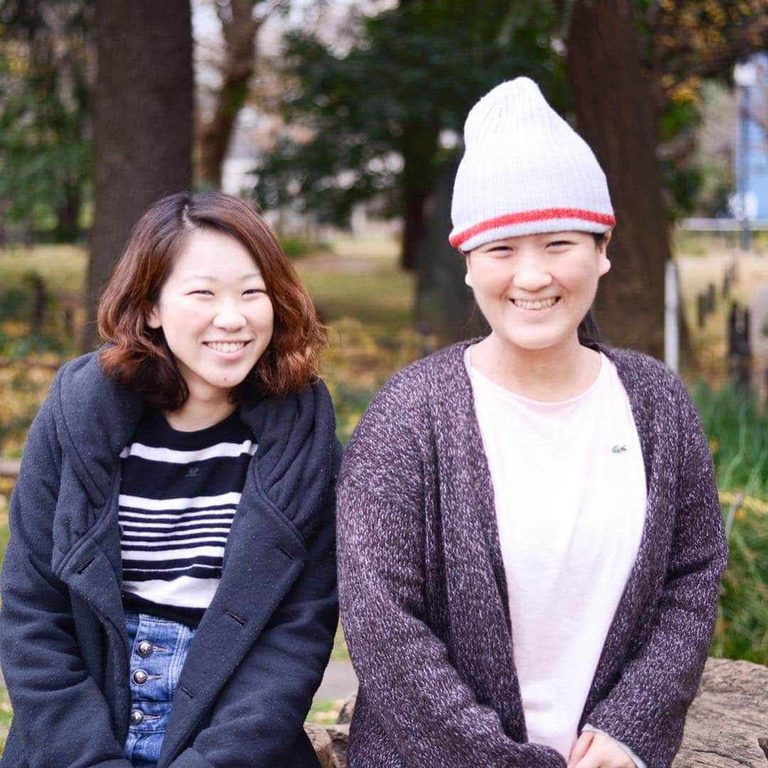 soarさんのインスタグラム写真 - (soarInstagram)「アトピーに悩む人が、対処法などの情報を交換し合う情報共有サイト「untickle」を運営する野村千代さん💐 「アトピーの症状が悪化すると、痛みや痒みで何ヶ月も起き上がることができなくなってしまうこともあります。でも、大変だからこそ、同じようにアトピーで苦しんでいる人たちに『一緒に頑張ろう』って伝えたいんです」 https://soar-world.com/2017/02/03/untickle/ ・ ・ 「soar(ソアー)」は、人の持つ可能性が広がる瞬間を捉え、伝えていくメディアです🕊✨☘ https://soar-world.com/ ・ ・ #soar_world #アトピー #アトピー性皮膚炎 #アトピー改善 #SNS #笑顔 #小学生 #中学生 #テニス #食生活 #大学生 #休学 #皮膚 #寝たきり #休職 #インターネット #情報 #起業 #マーケティング #症状 #ジェルネイル #体調 #家族 #母 #自然食品 #ストレス #ステロイド #漢方 #見た目 #コンプレックス」4月7日 20時01分 - soar_world