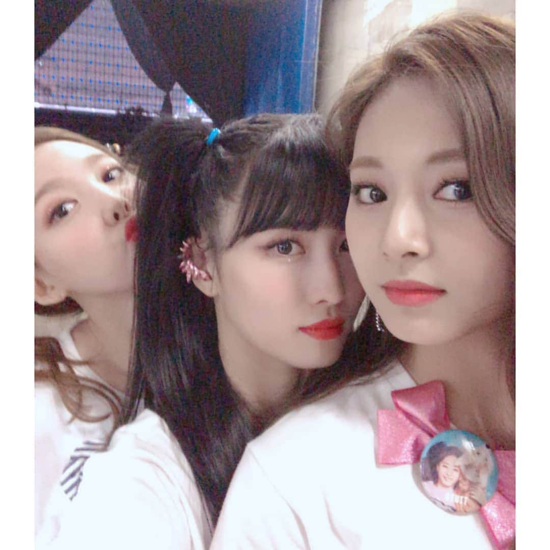 TWICEさんのインスタグラム写真 - (TWICEInstagram)「돔투어 너무 행복했땅...🧸💎💜 다음은 컴백...💙」4月7日 19時57分 - twicetagram